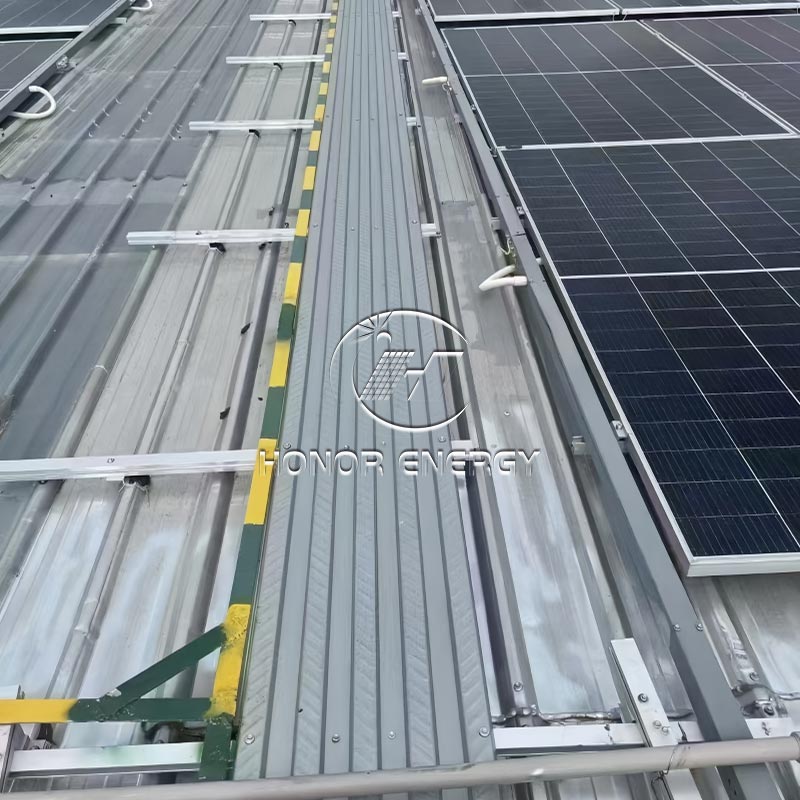 Metal polad günəş dam örtüyü