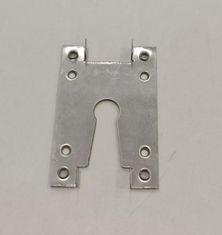 H tip günəş qulaqlıq klipi